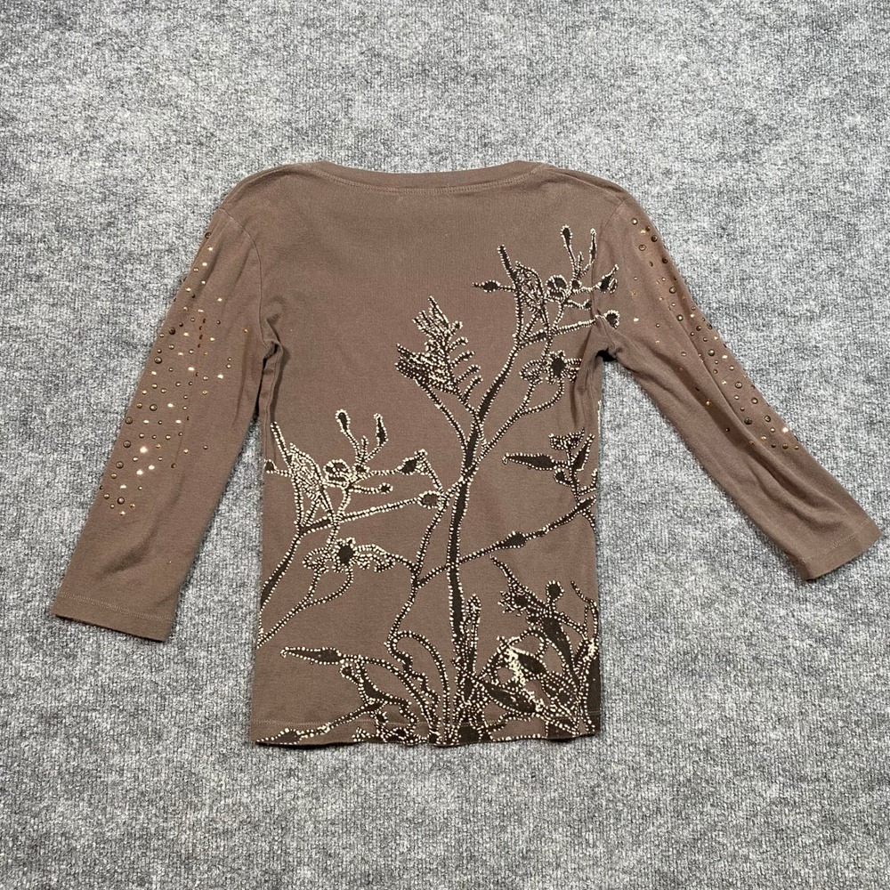 XCVI Brown V-Neck 3/4 Sleeve Embellished Botanical Graphic Top Small 1616-G626 - Picture 2 of 7